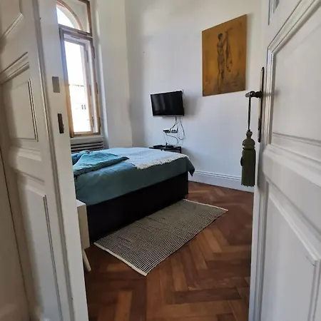 Apartment Philip Mansion *