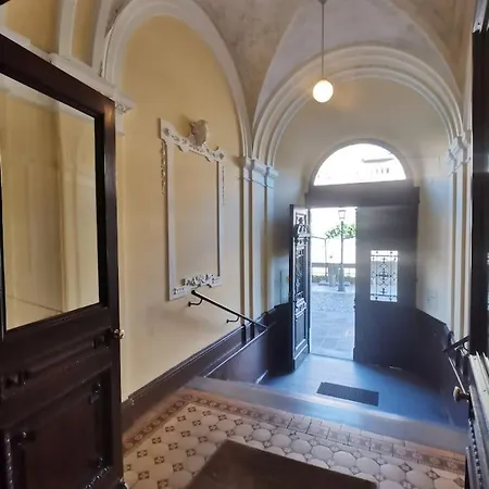Apartment Philip Mansion Ljubljana
